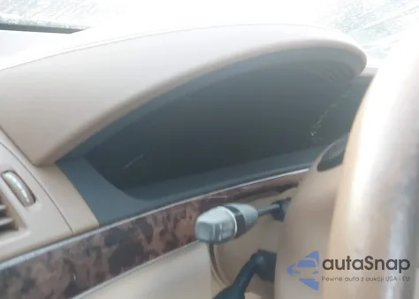 2007 Mercedes-Benz S 550 4Matic from USA, damaged, VIN WDDNG86X37A092882